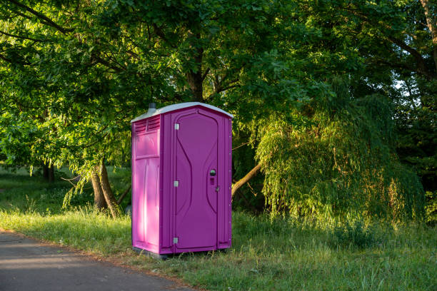 Portable restroom solutions in Medulla, FL